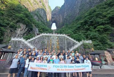 張家界康輝旅行社每日接待分享，品質(zhì)旅游，選擇康輝！